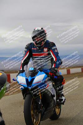 media/Nov-07-2022-Lets Ride (Mon) [[fbd0a82950]]/Around the Pits/